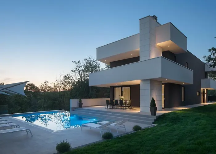 빌라 Modern 55 With Pool And *